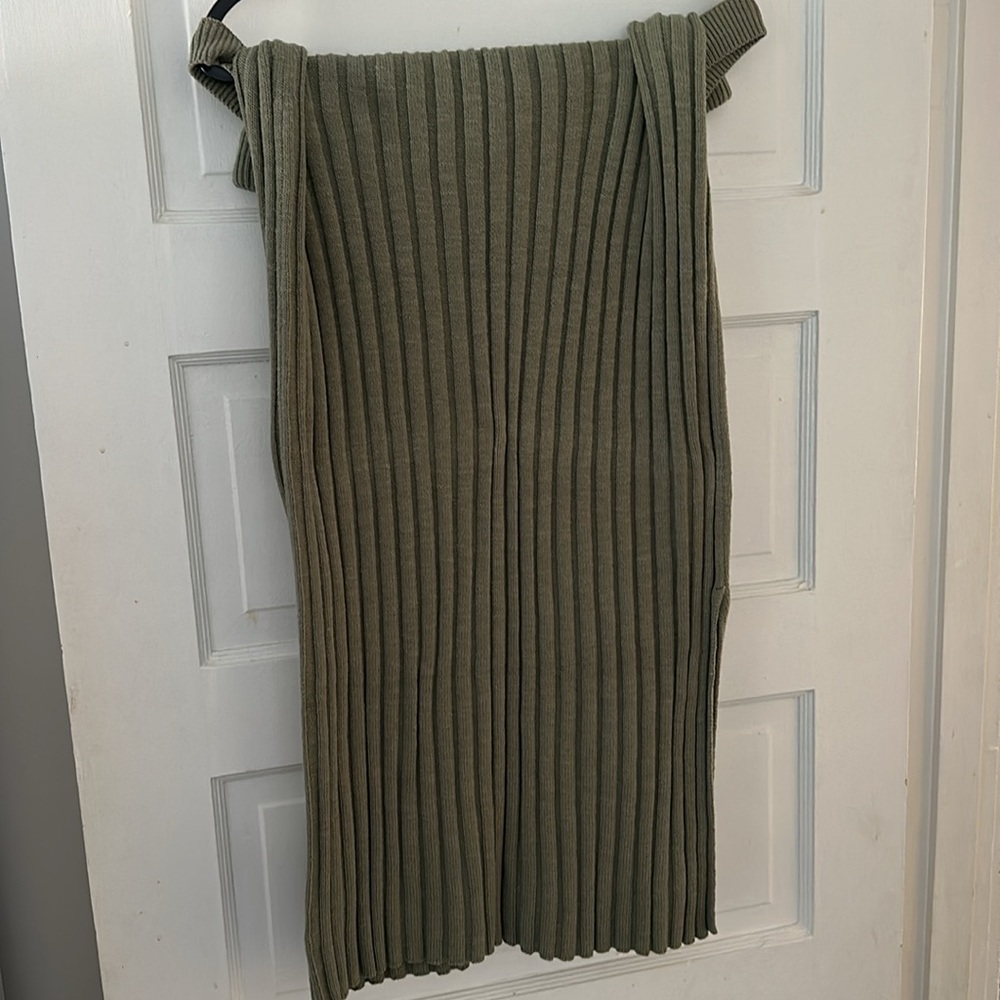 LOFT Sage Ribbed Knit set - Picture 5 of 5